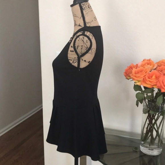 🌺NWOT Mossimo Top🌺 - Picture 7 of 15